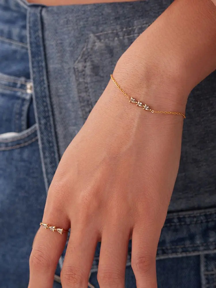 Luxurious Sparkle: Trendy Gemstone Bracelets with Durable Gold Plating