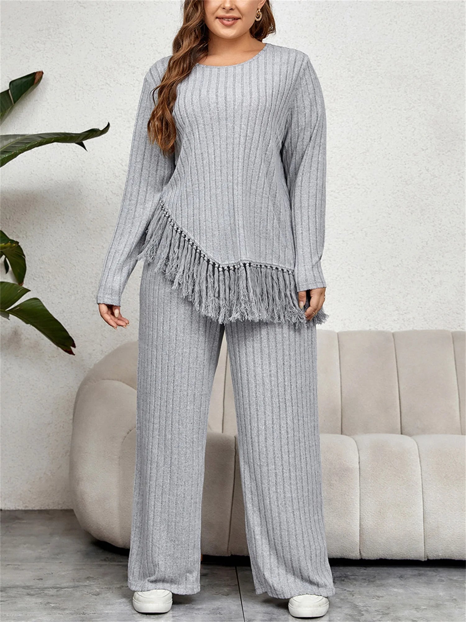 Women's Plus Size Tassel Hem Two-Piece Outfit – Long Sleeve Top & Wide-Leg Pants