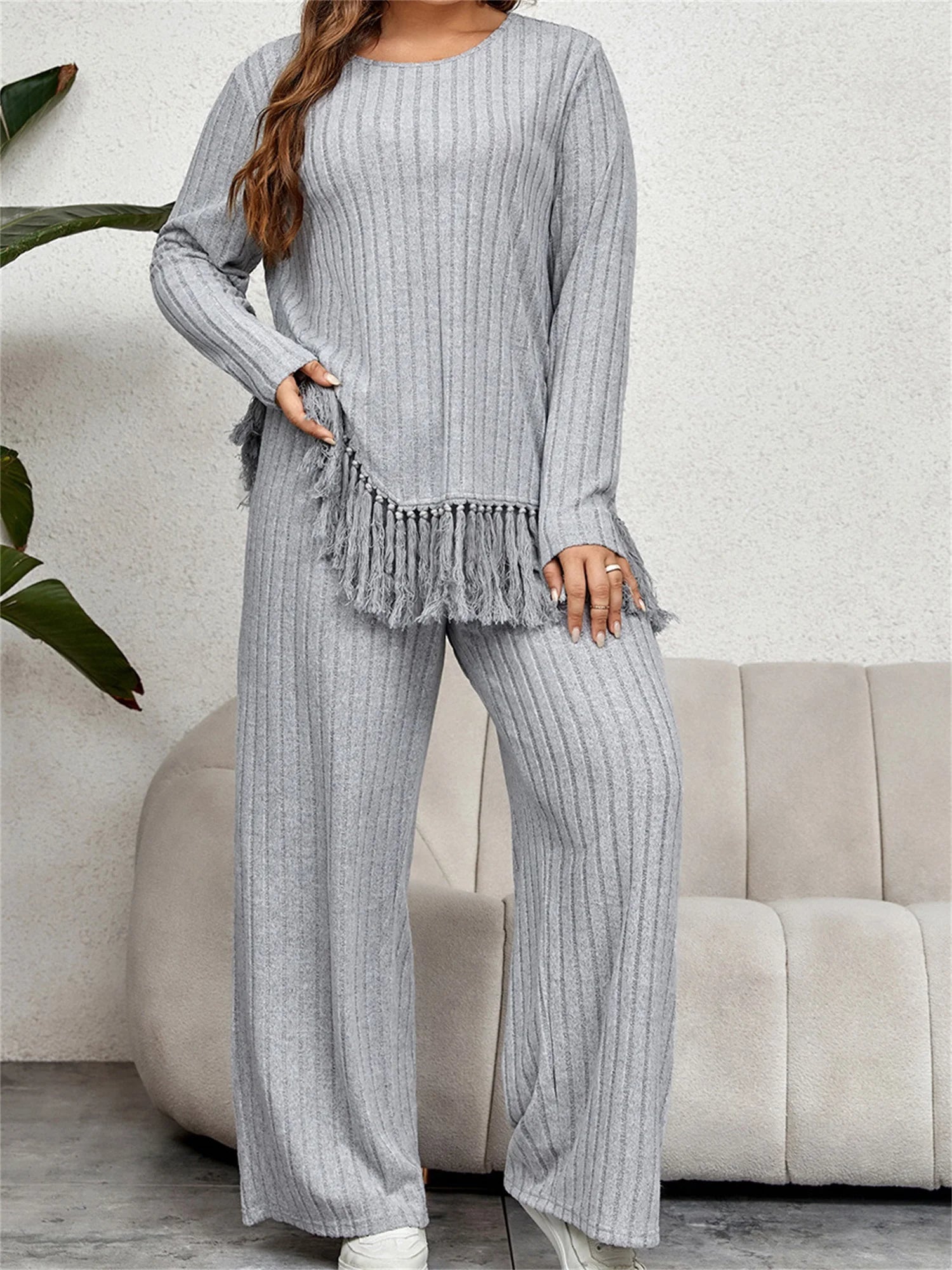 Women's Plus Size Tassel Hem Two-Piece Outfit – Long Sleeve Top & Wide-Leg Pants