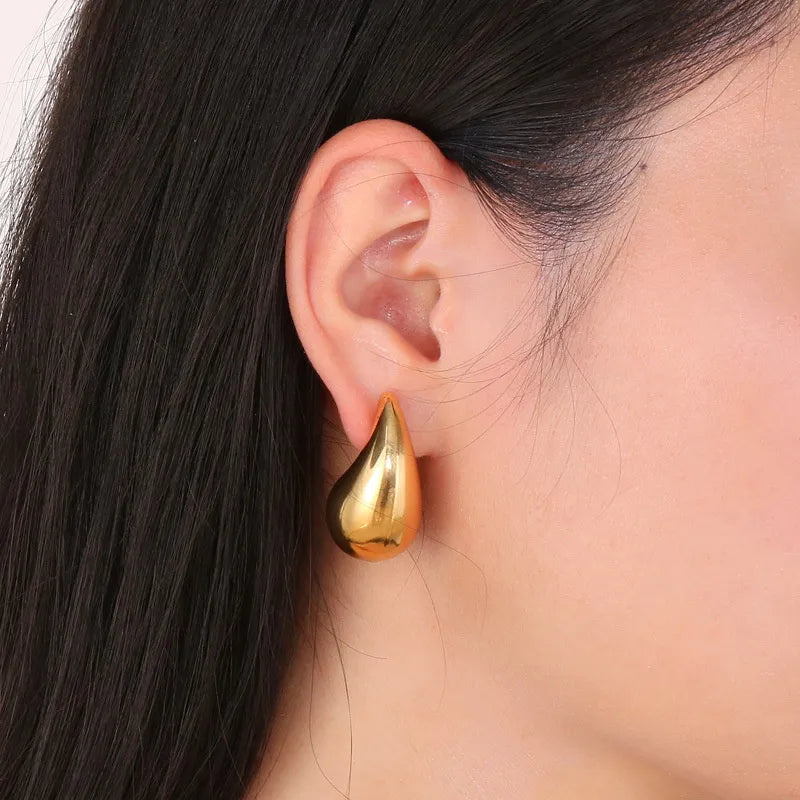 Gilded Elegance: Chunky Water Drop Earrings